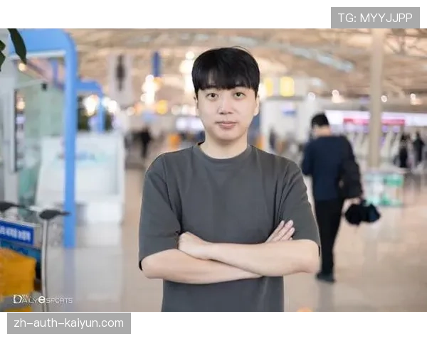 KT教练:八强队伍实力均衡 我们对战CFO依然充满希望 KT教练:八强队伍实力均衡 我们对战CFO依然充满希望